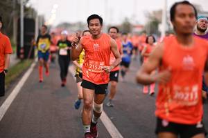 BIB: 21528
                            <button type="button" onclick="openModal(12363074)" class="btn btn-primary btn-sm float-right btn-popup" data-toggle="modal" data-target=".modal-high-quality">
                        <i class="fas fa-shopping-cart"></i> Add to Cart
                    </button>
                                            <button type="button" onclick="isThisMe(12363074, true)" class="btn btn-success btn-sm float-right btn-popup btn-isme hidden" data-toggle="tooltip" data-placement="bottom" title="นี่คือรูปของคุณใช่ไหม คลิกที่นี่เพื่อเอาเข้าอัลบั้ม">
                        <i class="fas fa-plus"></i> Add to album
                    </button>
                    <button type="button" onclick="isThisMe(12363074, false)" class="btn btn-warning btn-sm float-right btn-popup btn-isnotme hidden">
                        <i class="fas fa-ban"></i> Remove from album
                    </button>