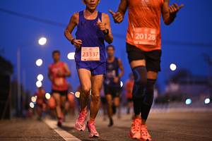 BIB: 20128, 23337
                            <button type="button" onclick="openModal(12359567)" class="btn btn-primary btn-sm float-right btn-popup" data-toggle="modal" data-target=".modal-high-quality">
                        <i class="fas fa-shopping-cart"></i> Add to Cart
                    </button>
                                            <button type="button" onclick="isThisMe(12359567, true)" class="btn btn-success btn-sm float-right btn-popup btn-isme hidden" data-toggle="tooltip" data-placement="bottom" title="นี่คือรูปของคุณใช่ไหม คลิกที่นี่เพื่อเอาเข้าอัลบั้ม">
                        <i class="fas fa-plus"></i> Add to album
                    </button>
                    <button type="button" onclick="isThisMe(12359567, false)" class="btn btn-warning btn-sm float-right btn-popup btn-isnotme hidden">
                        <i class="fas fa-ban"></i> Remove from album
                    </button>