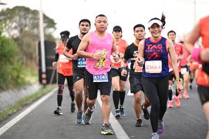 BIB: 454, 23664, 41545
                            <button type="button" onclick="openModal(12347232)" class="btn btn-primary btn-sm float-right btn-popup" data-toggle="modal" data-target=".modal-high-quality">
                        <i class="fas fa-shopping-cart"></i> Add to Cart
                    </button>
                                            <button type="button" onclick="isThisMe(12347232, true)" class="btn btn-success btn-sm float-right btn-popup btn-isme hidden" data-toggle="tooltip" data-placement="bottom" title="นี่คือรูปของคุณใช่ไหม คลิกที่นี่เพื่อเอาเข้าอัลบั้ม">
                        <i class="fas fa-plus"></i> Add to album
                    </button>
                    <button type="button" onclick="isThisMe(12347232, false)" class="btn btn-warning btn-sm float-right btn-popup btn-isnotme hidden">
                        <i class="fas fa-ban"></i> Remove from album
                    </button>