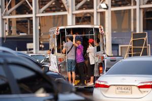 BIB: 400, 4362
                            <button type="button" onclick="openModal(10643914)" class="btn btn-primary btn-sm float-right btn-popup" data-toggle="modal" data-target=".modal-high-quality">
                        <i class="fas fa-shopping-cart"></i> Add to Cart
                    </button>
                                            <button type="button" onclick="isThisMe(10643914, true)" class="btn btn-success btn-sm float-right btn-popup btn-isme hidden" data-toggle="tooltip" data-placement="bottom" title="นี่คือรูปของคุณใช่ไหม คลิกที่นี่เพื่อเอาเข้าอัลบั้ม">
                        <i class="fas fa-plus"></i> Add to album
                    </button>
                    <button type="button" onclick="isThisMe(10643914, false)" class="btn btn-warning btn-sm float-right btn-popup btn-isnotme hidden">
                        <i class="fas fa-ban"></i> Remove from album
                    </button>