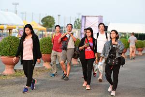 BIB: 
                            <button type="button" onclick="openModal(12273903)" class="btn btn-primary btn-sm float-right btn-popup" data-toggle="modal" data-target=".modal-high-quality">
                        <i class="fas fa-shopping-cart"></i> Add to Cart
                    </button>
                                            <button type="button" onclick="isThisMe(12273903, true)" class="btn btn-success btn-sm float-right btn-popup btn-isme hidden" data-toggle="tooltip" data-placement="bottom" title="นี่คือรูปของคุณใช่ไหม คลิกที่นี่เพื่อเอาเข้าอัลบั้ม">
                        <i class="fas fa-plus"></i> Add to album
                    </button>
                    <button type="button" onclick="isThisMe(12273903, false)" class="btn btn-warning btn-sm float-right btn-popup btn-isnotme hidden">
                        <i class="fas fa-ban"></i> Remove from album
                    </button>