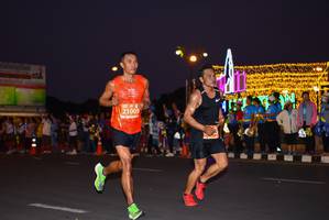 BIB: 21005
                            <button type="button" onclick="openModal(12408645)" class="btn btn-primary btn-sm float-right btn-popup" data-toggle="modal" data-target=".modal-high-quality">
                        <i class="fas fa-shopping-cart"></i> Add to Cart
                    </button>
                                            <button type="button" onclick="isThisMe(12408645, true)" class="btn btn-success btn-sm float-right btn-popup btn-isme hidden" data-toggle="tooltip" data-placement="bottom" title="นี่คือรูปของคุณใช่ไหม คลิกที่นี่เพื่อเอาเข้าอัลบั้ม">
                        <i class="fas fa-plus"></i> Add to album
                    </button>
                    <button type="button" onclick="isThisMe(12408645, false)" class="btn btn-warning btn-sm float-right btn-popup btn-isnotme hidden">
                        <i class="fas fa-ban"></i> Remove from album
                    </button>