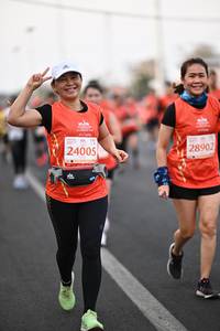 BIB: 24005, 28902
                            <button type="button" onclick="openModal(12352065)" class="btn btn-primary btn-sm float-right btn-popup" data-toggle="modal" data-target=".modal-high-quality">
                        <i class="fas fa-shopping-cart"></i> Add to Cart
                    </button>
                                            <button type="button" onclick="isThisMe(12352065, true)" class="btn btn-success btn-sm float-right btn-popup btn-isme hidden" data-toggle="tooltip" data-placement="bottom" title="นี่คือรูปของคุณใช่ไหม คลิกที่นี่เพื่อเอาเข้าอัลบั้ม">
                        <i class="fas fa-plus"></i> Add to album
                    </button>
                    <button type="button" onclick="isThisMe(12352065, false)" class="btn btn-warning btn-sm float-right btn-popup btn-isnotme hidden">
                        <i class="fas fa-ban"></i> Remove from album
                    </button>