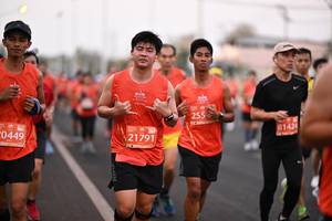 BIB: 255, 8142, 0449, 21791
                            <button type="button" onclick="openModal(12363092)" class="btn btn-primary btn-sm float-right btn-popup" data-toggle="modal" data-target=".modal-high-quality">
                        <i class="fas fa-shopping-cart"></i> Add to Cart
                    </button>
                                            <button type="button" onclick="isThisMe(12363092, true)" class="btn btn-success btn-sm float-right btn-popup btn-isme hidden" data-toggle="tooltip" data-placement="bottom" title="นี่คือรูปของคุณใช่ไหม คลิกที่นี่เพื่อเอาเข้าอัลบั้ม">
                        <i class="fas fa-plus"></i> Add to album
                    </button>
                    <button type="button" onclick="isThisMe(12363092, false)" class="btn btn-warning btn-sm float-right btn-popup btn-isnotme hidden">
                        <i class="fas fa-ban"></i> Remove from album
                    </button>