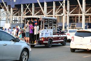 BIB: 
                            <button type="button" onclick="openModal(12273185)" class="btn btn-primary btn-sm float-right btn-popup" data-toggle="modal" data-target=".modal-high-quality">
                        <i class="fas fa-shopping-cart"></i> Add to Cart
                    </button>
                                            <button type="button" onclick="isThisMe(12273185, true)" class="btn btn-success btn-sm float-right btn-popup btn-isme hidden" data-toggle="tooltip" data-placement="bottom" title="นี่คือรูปของคุณใช่ไหม คลิกที่นี่เพื่อเอาเข้าอัลบั้ม">
                        <i class="fas fa-plus"></i> Add to album
                    </button>
                    <button type="button" onclick="isThisMe(12273185, false)" class="btn btn-warning btn-sm float-right btn-popup btn-isnotme hidden">
                        <i class="fas fa-ban"></i> Remove from album
                    </button>