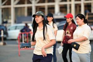 BIB: 
                            <button type="button" onclick="openModal(12273646)" class="btn btn-primary btn-sm float-right btn-popup" data-toggle="modal" data-target=".modal-high-quality">
                        <i class="fas fa-shopping-cart"></i> Add to Cart
                    </button>
                                            <button type="button" onclick="isThisMe(12273646, true)" class="btn btn-success btn-sm float-right btn-popup btn-isme hidden" data-toggle="tooltip" data-placement="bottom" title="นี่คือรูปของคุณใช่ไหม คลิกที่นี่เพื่อเอาเข้าอัลบั้ม">
                        <i class="fas fa-plus"></i> Add to album
                    </button>
                    <button type="button" onclick="isThisMe(12273646, false)" class="btn btn-warning btn-sm float-right btn-popup btn-isnotme hidden">
                        <i class="fas fa-ban"></i> Remove from album
                    </button>