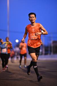 BIB: 25995
                            <button type="button" onclick="openModal(12360994)" class="btn btn-primary btn-sm float-right btn-popup" data-toggle="modal" data-target=".modal-high-quality">
                        <i class="fas fa-shopping-cart"></i> Add to Cart
                    </button>
                                            <button type="button" onclick="isThisMe(12360994, true)" class="btn btn-success btn-sm float-right btn-popup btn-isme hidden" data-toggle="tooltip" data-placement="bottom" title="นี่คือรูปของคุณใช่ไหม คลิกที่นี่เพื่อเอาเข้าอัลบั้ม">
                        <i class="fas fa-plus"></i> Add to album
                    </button>
                    <button type="button" onclick="isThisMe(12360994, false)" class="btn btn-warning btn-sm float-right btn-popup btn-isnotme hidden">
                        <i class="fas fa-ban"></i> Remove from album
                    </button>