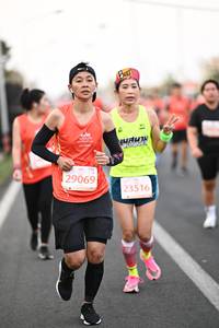BIB: 29069, 23516
                            <button type="button" onclick="openModal(12347585)" class="btn btn-primary btn-sm float-right btn-popup" data-toggle="modal" data-target=".modal-high-quality">
                        <i class="fas fa-shopping-cart"></i> Add to Cart
                    </button>
                                            <button type="button" onclick="isThisMe(12347585, true)" class="btn btn-success btn-sm float-right btn-popup btn-isme hidden" data-toggle="tooltip" data-placement="bottom" title="นี่คือรูปของคุณใช่ไหม คลิกที่นี่เพื่อเอาเข้าอัลบั้ม">
                        <i class="fas fa-plus"></i> Add to album
                    </button>
                    <button type="button" onclick="isThisMe(12347585, false)" class="btn btn-warning btn-sm float-right btn-popup btn-isnotme hidden">
                        <i class="fas fa-ban"></i> Remove from album
                    </button>