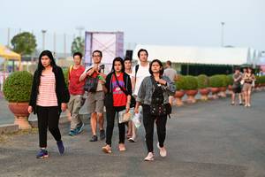 BIB: 
                            <button type="button" onclick="openModal(12273895)" class="btn btn-primary btn-sm float-right btn-popup" data-toggle="modal" data-target=".modal-high-quality">
                        <i class="fas fa-shopping-cart"></i> Add to Cart
                    </button>
                                            <button type="button" onclick="isThisMe(12273895, true)" class="btn btn-success btn-sm float-right btn-popup btn-isme hidden" data-toggle="tooltip" data-placement="bottom" title="นี่คือรูปของคุณใช่ไหม คลิกที่นี่เพื่อเอาเข้าอัลบั้ม">
                        <i class="fas fa-plus"></i> Add to album
                    </button>
                    <button type="button" onclick="isThisMe(12273895, false)" class="btn btn-warning btn-sm float-right btn-popup btn-isnotme hidden">
                        <i class="fas fa-ban"></i> Remove from album
                    </button>