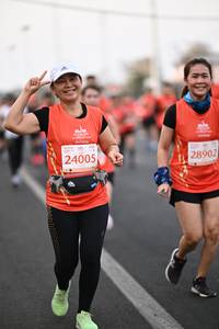 BIB: 24005, 28902
                            <button type="button" onclick="openModal(12352067)" class="btn btn-primary btn-sm float-right btn-popup" data-toggle="modal" data-target=".modal-high-quality">
                        <i class="fas fa-shopping-cart"></i> Add to Cart
                    </button>
                                            <button type="button" onclick="isThisMe(12352067, true)" class="btn btn-success btn-sm float-right btn-popup btn-isme hidden" data-toggle="tooltip" data-placement="bottom" title="นี่คือรูปของคุณใช่ไหม คลิกที่นี่เพื่อเอาเข้าอัลบั้ม">
                        <i class="fas fa-plus"></i> Add to album
                    </button>
                    <button type="button" onclick="isThisMe(12352067, false)" class="btn btn-warning btn-sm float-right btn-popup btn-isnotme hidden">
                        <i class="fas fa-ban"></i> Remove from album
                    </button>