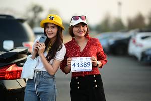 BIB: 43389
                            <button type="button" onclick="openModal(12272599)" class="btn btn-primary btn-sm float-right btn-popup" data-toggle="modal" data-target=".modal-high-quality">
                        <i class="fas fa-shopping-cart"></i> Add to Cart
                    </button>
                                            <button type="button" onclick="isThisMe(12272599, true)" class="btn btn-success btn-sm float-right btn-popup btn-isme hidden" data-toggle="tooltip" data-placement="bottom" title="นี่คือรูปของคุณใช่ไหม คลิกที่นี่เพื่อเอาเข้าอัลบั้ม">
                        <i class="fas fa-plus"></i> Add to album
                    </button>
                    <button type="button" onclick="isThisMe(12272599, false)" class="btn btn-warning btn-sm float-right btn-popup btn-isnotme hidden">
                        <i class="fas fa-ban"></i> Remove from album
                    </button>