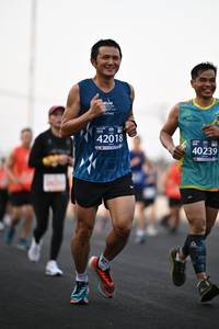 BIB: 42018, 40239
                            <button type="button" onclick="openModal(12352598)" class="btn btn-primary btn-sm float-right btn-popup" data-toggle="modal" data-target=".modal-high-quality">
                        <i class="fas fa-shopping-cart"></i> Add to Cart
                    </button>
                                            <button type="button" onclick="isThisMe(12352598, true)" class="btn btn-success btn-sm float-right btn-popup btn-isme hidden" data-toggle="tooltip" data-placement="bottom" title="นี่คือรูปของคุณใช่ไหม คลิกที่นี่เพื่อเอาเข้าอัลบั้ม">
                        <i class="fas fa-plus"></i> Add to album
                    </button>
                    <button type="button" onclick="isThisMe(12352598, false)" class="btn btn-warning btn-sm float-right btn-popup btn-isnotme hidden">
                        <i class="fas fa-ban"></i> Remove from album
                    </button>