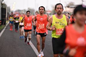 BIB: 20213, 2216
                            <button type="button" onclick="openModal(12363054)" class="btn btn-primary btn-sm float-right btn-popup" data-toggle="modal" data-target=".modal-high-quality">
                        <i class="fas fa-shopping-cart"></i> Add to Cart
                    </button>
                                            <button type="button" onclick="isThisMe(12363054, true)" class="btn btn-success btn-sm float-right btn-popup btn-isme hidden" data-toggle="tooltip" data-placement="bottom" title="นี่คือรูปของคุณใช่ไหม คลิกที่นี่เพื่อเอาเข้าอัลบั้ม">
                        <i class="fas fa-plus"></i> Add to album
                    </button>
                    <button type="button" onclick="isThisMe(12363054, false)" class="btn btn-warning btn-sm float-right btn-popup btn-isnotme hidden">
                        <i class="fas fa-ban"></i> Remove from album
                    </button>
