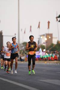BIB: 4442, 80124, 21607
                            <button type="button" onclick="openModal(10664140)" class="btn btn-primary btn-sm float-right btn-popup" data-toggle="modal" data-target=".modal-high-quality">
                        <i class="fas fa-shopping-cart"></i> Add to Cart
                    </button>
                                            <button type="button" onclick="isThisMe(10664140, true)" class="btn btn-success btn-sm float-right btn-popup btn-isme hidden" data-toggle="tooltip" data-placement="bottom" title="นี่คือรูปของคุณใช่ไหม คลิกที่นี่เพื่อเอาเข้าอัลบั้ม">
                        <i class="fas fa-plus"></i> Add to album
                    </button>
                    <button type="button" onclick="isThisMe(10664140, false)" class="btn btn-warning btn-sm float-right btn-popup btn-isnotme hidden">
                        <i class="fas fa-ban"></i> Remove from album
                    </button>