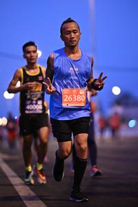 BIB: 26380, 40008
                            <button type="button" onclick="openModal(12361294)" class="btn btn-primary btn-sm float-right btn-popup" data-toggle="modal" data-target=".modal-high-quality">
                        <i class="fas fa-shopping-cart"></i> Add to Cart
                    </button>
                                            <button type="button" onclick="isThisMe(12361294, true)" class="btn btn-success btn-sm float-right btn-popup btn-isme hidden" data-toggle="tooltip" data-placement="bottom" title="นี่คือรูปของคุณใช่ไหม คลิกที่นี่เพื่อเอาเข้าอัลบั้ม">
                        <i class="fas fa-plus"></i> Add to album
                    </button>
                    <button type="button" onclick="isThisMe(12361294, false)" class="btn btn-warning btn-sm float-right btn-popup btn-isnotme hidden">
                        <i class="fas fa-ban"></i> Remove from album
                    </button>