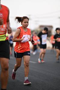 BIB: 162
                            <button type="button" onclick="openModal(12352361)" class="btn btn-primary btn-sm float-right btn-popup" data-toggle="modal" data-target=".modal-high-quality">
                        <i class="fas fa-shopping-cart"></i> Add to Cart
                    </button>
                                            <button type="button" onclick="isThisMe(12352361, true)" class="btn btn-success btn-sm float-right btn-popup btn-isme hidden" data-toggle="tooltip" data-placement="bottom" title="นี่คือรูปของคุณใช่ไหม คลิกที่นี่เพื่อเอาเข้าอัลบั้ม">
                        <i class="fas fa-plus"></i> Add to album
                    </button>
                    <button type="button" onclick="isThisMe(12352361, false)" class="btn btn-warning btn-sm float-right btn-popup btn-isnotme hidden">
                        <i class="fas fa-ban"></i> Remove from album
                    </button>