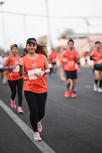 BIB: 236
                            <button type="button" onclick="openModal(12351861)" class="btn btn-primary btn-sm float-right btn-popup" data-toggle="modal" data-target=".modal-high-quality">
                        <i class="fas fa-shopping-cart"></i> Add to Cart
                    </button>
                                            <button type="button" onclick="isThisMe(12351861, true)" class="btn btn-success btn-sm float-right btn-popup btn-isme hidden" data-toggle="tooltip" data-placement="bottom" title="นี่คือรูปของคุณใช่ไหม คลิกที่นี่เพื่อเอาเข้าอัลบั้ม">
                        <i class="fas fa-plus"></i> Add to album
                    </button>
                    <button type="button" onclick="isThisMe(12351861, false)" class="btn btn-warning btn-sm float-right btn-popup btn-isnotme hidden">
                        <i class="fas fa-ban"></i> Remove from album
                    </button>