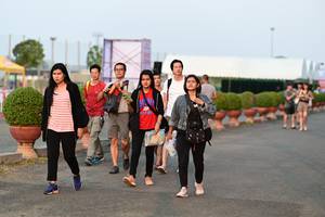 BIB: 
                            <button type="button" onclick="openModal(12273886)" class="btn btn-primary btn-sm float-right btn-popup" data-toggle="modal" data-target=".modal-high-quality">
                        <i class="fas fa-shopping-cart"></i> Add to Cart
                    </button>
                                            <button type="button" onclick="isThisMe(12273886, true)" class="btn btn-success btn-sm float-right btn-popup btn-isme hidden" data-toggle="tooltip" data-placement="bottom" title="นี่คือรูปของคุณใช่ไหม คลิกที่นี่เพื่อเอาเข้าอัลบั้ม">
                        <i class="fas fa-plus"></i> Add to album
                    </button>
                    <button type="button" onclick="isThisMe(12273886, false)" class="btn btn-warning btn-sm float-right btn-popup btn-isnotme hidden">
                        <i class="fas fa-ban"></i> Remove from album
                    </button>