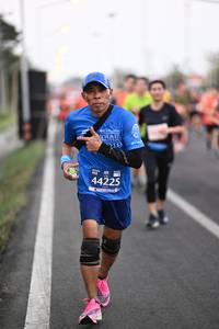 BIB: 44225
                            <button type="button" onclick="openModal(12349813)" class="btn btn-primary btn-sm float-right btn-popup" data-toggle="modal" data-target=".modal-high-quality">
                        <i class="fas fa-shopping-cart"></i> Add to Cart
                    </button>
                                            <button type="button" onclick="isThisMe(12349813, true)" class="btn btn-success btn-sm float-right btn-popup btn-isme hidden" data-toggle="tooltip" data-placement="bottom" title="นี่คือรูปของคุณใช่ไหม คลิกที่นี่เพื่อเอาเข้าอัลบั้ม">
                        <i class="fas fa-plus"></i> Add to album
                    </button>
                    <button type="button" onclick="isThisMe(12349813, false)" class="btn btn-warning btn-sm float-right btn-popup btn-isnotme hidden">
                        <i class="fas fa-ban"></i> Remove from album
                    </button>