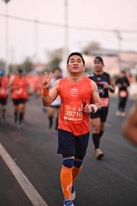 BIB: 20710
                            <button type="button" onclick="openModal(12362544)" class="btn btn-primary btn-sm float-right btn-popup" data-toggle="modal" data-target=".modal-high-quality">
                        <i class="fas fa-shopping-cart"></i> Add to Cart
                    </button>
                                            <button type="button" onclick="isThisMe(12362544, true)" class="btn btn-success btn-sm float-right btn-popup btn-isme hidden" data-toggle="tooltip" data-placement="bottom" title="นี่คือรูปของคุณใช่ไหม คลิกที่นี่เพื่อเอาเข้าอัลบั้ม">
                        <i class="fas fa-plus"></i> Add to album
                    </button>
                    <button type="button" onclick="isThisMe(12362544, false)" class="btn btn-warning btn-sm float-right btn-popup btn-isnotme hidden">
                        <i class="fas fa-ban"></i> Remove from album
                    </button>