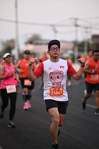 BIB: 25861
                            <button type="button" onclick="openModal(12348162)" class="btn btn-primary btn-sm float-right btn-popup" data-toggle="modal" data-target=".modal-high-quality">
                        <i class="fas fa-shopping-cart"></i> Add to Cart
                    </button>
                                            <button type="button" onclick="isThisMe(12348162, true)" class="btn btn-success btn-sm float-right btn-popup btn-isme hidden" data-toggle="tooltip" data-placement="bottom" title="นี่คือรูปของคุณใช่ไหม คลิกที่นี่เพื่อเอาเข้าอัลบั้ม">
                        <i class="fas fa-plus"></i> Add to album
                    </button>
                    <button type="button" onclick="isThisMe(12348162, false)" class="btn btn-warning btn-sm float-right btn-popup btn-isnotme hidden">
                        <i class="fas fa-ban"></i> Remove from album
                    </button>