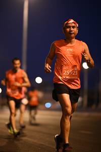 BIB: 25923
                            <button type="button" onclick="openModal(12313754)" class="btn btn-primary btn-sm float-right btn-popup" data-toggle="modal" data-target=".modal-high-quality">
                        <i class="fas fa-shopping-cart"></i> Add to Cart
                    </button>
                                            <button type="button" onclick="isThisMe(12313754, true)" class="btn btn-success btn-sm float-right btn-popup btn-isme hidden" data-toggle="tooltip" data-placement="bottom" title="นี่คือรูปของคุณใช่ไหม คลิกที่นี่เพื่อเอาเข้าอัลบั้ม">
                        <i class="fas fa-plus"></i> Add to album
                    </button>
                    <button type="button" onclick="isThisMe(12313754, false)" class="btn btn-warning btn-sm float-right btn-popup btn-isnotme hidden">
                        <i class="fas fa-ban"></i> Remove from album
                    </button>