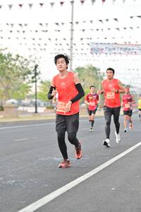 BIB: 2590
                            <button type="button" onclick="openModal(10827678)" class="btn btn-primary btn-sm float-right btn-popup" data-toggle="modal" data-target=".modal-high-quality">
                        <i class="fas fa-shopping-cart"></i> Add to Cart
                    </button>
                                            <button type="button" onclick="isThisMe(10827678, true)" class="btn btn-success btn-sm float-right btn-popup btn-isme hidden" data-toggle="tooltip" data-placement="bottom" title="นี่คือรูปของคุณใช่ไหม คลิกที่นี่เพื่อเอาเข้าอัลบั้ม">
                        <i class="fas fa-plus"></i> Add to album
                    </button>
                    <button type="button" onclick="isThisMe(10827678, false)" class="btn btn-warning btn-sm float-right btn-popup btn-isnotme hidden">
                        <i class="fas fa-ban"></i> Remove from album
                    </button>