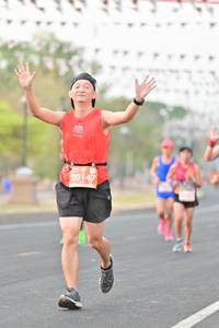 BIB: 20147
                            <button type="button" onclick="openModal(10808986)" class="btn btn-primary btn-sm float-right btn-popup" data-toggle="modal" data-target=".modal-high-quality">
                        <i class="fas fa-shopping-cart"></i> Add to Cart
                    </button>
                                            <button type="button" onclick="isThisMe(10808986, true)" class="btn btn-success btn-sm float-right btn-popup btn-isme hidden" data-toggle="tooltip" data-placement="bottom" title="นี่คือรูปของคุณใช่ไหม คลิกที่นี่เพื่อเอาเข้าอัลบั้ม">
                        <i class="fas fa-plus"></i> Add to album
                    </button>
                    <button type="button" onclick="isThisMe(10808986, false)" class="btn btn-warning btn-sm float-right btn-popup btn-isnotme hidden">
                        <i class="fas fa-ban"></i> Remove from album
                    </button>