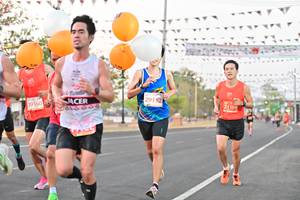 BIB: 29152, 29160, 21198
                            <button type="button" onclick="openModal(10674281)" class="btn btn-primary btn-sm float-right btn-popup" data-toggle="modal" data-target=".modal-high-quality">
                        <i class="fas fa-shopping-cart"></i> Add to Cart
                    </button>
                                            <button type="button" onclick="isThisMe(10674281, true)" class="btn btn-success btn-sm float-right btn-popup btn-isme hidden" data-toggle="tooltip" data-placement="bottom" title="นี่คือรูปของคุณใช่ไหม คลิกที่นี่เพื่อเอาเข้าอัลบั้ม">
                        <i class="fas fa-plus"></i> Add to album
                    </button>
                    <button type="button" onclick="isThisMe(10674281, false)" class="btn btn-warning btn-sm float-right btn-popup btn-isnotme hidden">
                        <i class="fas fa-ban"></i> Remove from album
                    </button>