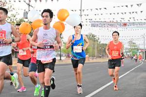 BIB: 29152, 29160, 21198
                            <button type="button" onclick="openModal(10674236)" class="btn btn-primary btn-sm float-right btn-popup" data-toggle="modal" data-target=".modal-high-quality">
                        <i class="fas fa-shopping-cart"></i> Add to Cart
                    </button>
                                            <button type="button" onclick="isThisMe(10674236, true)" class="btn btn-success btn-sm float-right btn-popup btn-isme hidden" data-toggle="tooltip" data-placement="bottom" title="นี่คือรูปของคุณใช่ไหม คลิกที่นี่เพื่อเอาเข้าอัลบั้ม">
                        <i class="fas fa-plus"></i> Add to album
                    </button>
                    <button type="button" onclick="isThisMe(10674236, false)" class="btn btn-warning btn-sm float-right btn-popup btn-isnotme hidden">
                        <i class="fas fa-ban"></i> Remove from album
                    </button>