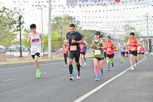 BIB: 26692, 81427
                            <button type="button" onclick="openModal(10788710)" class="btn btn-primary btn-sm float-right btn-popup" data-toggle="modal" data-target=".modal-high-quality">
                        <i class="fas fa-shopping-cart"></i> Add to Cart
                    </button>
                                            <button type="button" onclick="isThisMe(10788710, true)" class="btn btn-success btn-sm float-right btn-popup btn-isme hidden" data-toggle="tooltip" data-placement="bottom" title="นี่คือรูปของคุณใช่ไหม คลิกที่นี่เพื่อเอาเข้าอัลบั้ม">
                        <i class="fas fa-plus"></i> Add to album
                    </button>
                    <button type="button" onclick="isThisMe(10788710, false)" class="btn btn-warning btn-sm float-right btn-popup btn-isnotme hidden">
                        <i class="fas fa-ban"></i> Remove from album
                    </button>