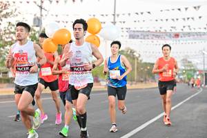 BIB: 29160, 257
                            <button type="button" onclick="openModal(10674162)" class="btn btn-primary btn-sm float-right btn-popup" data-toggle="modal" data-target=".modal-high-quality">
                        <i class="fas fa-shopping-cart"></i> Add to Cart
                    </button>
                                            <button type="button" onclick="isThisMe(10674162, true)" class="btn btn-success btn-sm float-right btn-popup btn-isme hidden" data-toggle="tooltip" data-placement="bottom" title="นี่คือรูปของคุณใช่ไหม คลิกที่นี่เพื่อเอาเข้าอัลบั้ม">
                        <i class="fas fa-plus"></i> Add to album
                    </button>
                    <button type="button" onclick="isThisMe(10674162, false)" class="btn btn-warning btn-sm float-right btn-popup btn-isnotme hidden">
                        <i class="fas fa-ban"></i> Remove from album
                    </button>