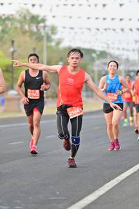 BIB: 81963, 0150, 25681
                            <button type="button" onclick="openModal(10886831)" class="btn btn-primary btn-sm float-right btn-popup" data-toggle="modal" data-target=".modal-high-quality">
                        <i class="fas fa-shopping-cart"></i> Add to Cart
                    </button>
                                            <button type="button" onclick="isThisMe(10886831, true)" class="btn btn-success btn-sm float-right btn-popup btn-isme hidden" data-toggle="tooltip" data-placement="bottom" title="นี่คือรูปของคุณใช่ไหม คลิกที่นี่เพื่อเอาเข้าอัลบั้ม">
                        <i class="fas fa-plus"></i> Add to album
                    </button>
                    <button type="button" onclick="isThisMe(10886831, false)" class="btn btn-warning btn-sm float-right btn-popup btn-isnotme hidden">
                        <i class="fas fa-ban"></i> Remove from album
                    </button>