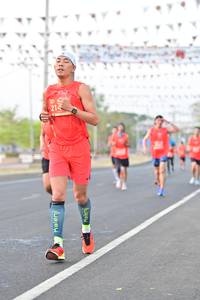 BIB: 
                            <button type="button" onclick="openModal(10834913)" class="btn btn-primary btn-sm float-right btn-popup" data-toggle="modal" data-target=".modal-high-quality">
                        <i class="fas fa-shopping-cart"></i> Add to Cart
                    </button>
                                            <button type="button" onclick="isThisMe(10834913, true)" class="btn btn-success btn-sm float-right btn-popup btn-isme hidden" data-toggle="tooltip" data-placement="bottom" title="นี่คือรูปของคุณใช่ไหม คลิกที่นี่เพื่อเอาเข้าอัลบั้ม">
                        <i class="fas fa-plus"></i> Add to album
                    </button>
                    <button type="button" onclick="isThisMe(10834913, false)" class="btn btn-warning btn-sm float-right btn-popup btn-isnotme hidden">
                        <i class="fas fa-ban"></i> Remove from album
                    </button>