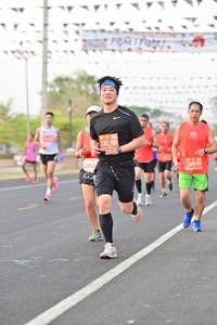 BIB: 2118, 2800, 20939
                            <button type="button" onclick="openModal(10909571)" class="btn btn-primary btn-sm float-right btn-popup" data-toggle="modal" data-target=".modal-high-quality">
                        <i class="fas fa-shopping-cart"></i> Add to Cart
                    </button>
                                            <button type="button" onclick="isThisMe(10909571, true)" class="btn btn-success btn-sm float-right btn-popup btn-isme hidden" data-toggle="tooltip" data-placement="bottom" title="นี่คือรูปของคุณใช่ไหม คลิกที่นี่เพื่อเอาเข้าอัลบั้ม">
                        <i class="fas fa-plus"></i> Add to album
                    </button>
                    <button type="button" onclick="isThisMe(10909571, false)" class="btn btn-warning btn-sm float-right btn-popup btn-isnotme hidden">
                        <i class="fas fa-ban"></i> Remove from album
                    </button>
