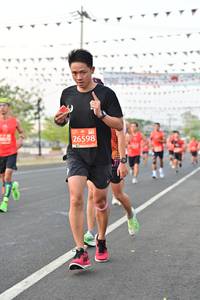 BIB: 26598, 200270
                            <button type="button" onclick="openModal(10884058)" class="btn btn-primary btn-sm float-right btn-popup" data-toggle="modal" data-target=".modal-high-quality">
                        <i class="fas fa-shopping-cart"></i> Add to Cart
                    </button>
                                            <button type="button" onclick="isThisMe(10884058, true)" class="btn btn-success btn-sm float-right btn-popup btn-isme hidden" data-toggle="tooltip" data-placement="bottom" title="นี่คือรูปของคุณใช่ไหม คลิกที่นี่เพื่อเอาเข้าอัลบั้ม">
                        <i class="fas fa-plus"></i> Add to album
                    </button>
                    <button type="button" onclick="isThisMe(10884058, false)" class="btn btn-warning btn-sm float-right btn-popup btn-isnotme hidden">
                        <i class="fas fa-ban"></i> Remove from album
                    </button>