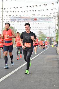 BIB: 20226
                            <button type="button" onclick="openModal(10895705)" class="btn btn-primary btn-sm float-right btn-popup" data-toggle="modal" data-target=".modal-high-quality">
                        <i class="fas fa-shopping-cart"></i> Add to Cart
                    </button>
                                            <button type="button" onclick="isThisMe(10895705, true)" class="btn btn-success btn-sm float-right btn-popup btn-isme hidden" data-toggle="tooltip" data-placement="bottom" title="นี่คือรูปของคุณใช่ไหม คลิกที่นี่เพื่อเอาเข้าอัลบั้ม">
                        <i class="fas fa-plus"></i> Add to album
                    </button>
                    <button type="button" onclick="isThisMe(10895705, false)" class="btn btn-warning btn-sm float-right btn-popup btn-isnotme hidden">
                        <i class="fas fa-ban"></i> Remove from album
                    </button>