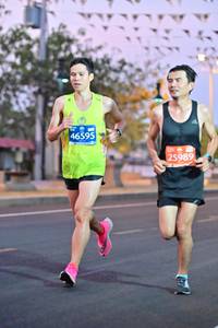 BIB: 46595, 25989
                            <button type="button" onclick="openModal(10649840)" class="btn btn-primary btn-sm float-right btn-popup" data-toggle="modal" data-target=".modal-high-quality">
                        <i class="fas fa-shopping-cart"></i> Add to Cart
                    </button>
                                            <button type="button" onclick="isThisMe(10649840, true)" class="btn btn-success btn-sm float-right btn-popup btn-isme hidden" data-toggle="tooltip" data-placement="bottom" title="นี่คือรูปของคุณใช่ไหม คลิกที่นี่เพื่อเอาเข้าอัลบั้ม">
                        <i class="fas fa-plus"></i> Add to album
                    </button>
                    <button type="button" onclick="isThisMe(10649840, false)" class="btn btn-warning btn-sm float-right btn-popup btn-isnotme hidden">
                        <i class="fas fa-ban"></i> Remove from album
                    </button>
