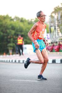 BIB: 210
                            <button type="button" onclick="openModal(11293982)" class="btn btn-primary btn-sm float-right btn-popup" data-toggle="modal" data-target=".modal-high-quality">
                        <i class="fas fa-shopping-cart"></i> Add to Cart
                    </button>
                                            <button type="button" onclick="isThisMe(11293982, true)" class="btn btn-success btn-sm float-right btn-popup btn-isme hidden" data-toggle="tooltip" data-placement="bottom" title="นี่คือรูปของคุณใช่ไหม คลิกที่นี่เพื่อเอาเข้าอัลบั้ม">
                        <i class="fas fa-plus"></i> Add to album
                    </button>
                    <button type="button" onclick="isThisMe(11293982, false)" class="btn btn-warning btn-sm float-right btn-popup btn-isnotme hidden">
                        <i class="fas fa-ban"></i> Remove from album
                    </button>