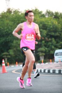 BIB: 20174
                            <button type="button" onclick="openModal(11288272)" class="btn btn-primary btn-sm float-right btn-popup" data-toggle="modal" data-target=".modal-high-quality">
                        <i class="fas fa-shopping-cart"></i> Add to Cart
                    </button>
                                            <button type="button" onclick="isThisMe(11288272, true)" class="btn btn-success btn-sm float-right btn-popup btn-isme hidden" data-toggle="tooltip" data-placement="bottom" title="นี่คือรูปของคุณใช่ไหม คลิกที่นี่เพื่อเอาเข้าอัลบั้ม">
                        <i class="fas fa-plus"></i> Add to album
                    </button>
                    <button type="button" onclick="isThisMe(11288272, false)" class="btn btn-warning btn-sm float-right btn-popup btn-isnotme hidden">
                        <i class="fas fa-ban"></i> Remove from album
                    </button>
