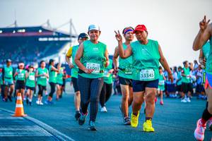 BIB: 51001, 516, 53345
                            <button type="button" onclick="openModal(10562175)" class="btn btn-primary btn-sm float-right btn-popup" data-toggle="modal" data-target=".modal-high-quality">
                        <i class="fas fa-shopping-cart"></i> Add to Cart
                    </button>
                                            <button type="button" onclick="isThisMe(10562175, true)" class="btn btn-success btn-sm float-right btn-popup btn-isme hidden" data-toggle="tooltip" data-placement="bottom" title="นี่คือรูปของคุณใช่ไหม คลิกที่นี่เพื่อเอาเข้าอัลบั้ม">
                        <i class="fas fa-plus"></i> Add to album
                    </button>
                    <button type="button" onclick="isThisMe(10562175, false)" class="btn btn-warning btn-sm float-right btn-popup btn-isnotme hidden">
                        <i class="fas fa-ban"></i> Remove from album
                    </button>