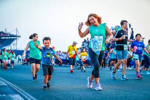 BIB: 766, 525, 0854
                            <button type="button" onclick="openModal(10563880)" class="btn btn-primary btn-sm float-right btn-popup" data-toggle="modal" data-target=".modal-high-quality">
                        <i class="fas fa-shopping-cart"></i> Add to Cart
                    </button>
                                            <button type="button" onclick="isThisMe(10563880, true)" class="btn btn-success btn-sm float-right btn-popup btn-isme hidden" data-toggle="tooltip" data-placement="bottom" title="นี่คือรูปของคุณใช่ไหม คลิกที่นี่เพื่อเอาเข้าอัลบั้ม">
                        <i class="fas fa-plus"></i> Add to album
                    </button>
                    <button type="button" onclick="isThisMe(10563880, false)" class="btn btn-warning btn-sm float-right btn-popup btn-isnotme hidden">
                        <i class="fas fa-ban"></i> Remove from album
                    </button>