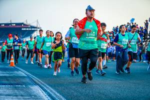 BIB: 51950, 8295, 2955, 52818, 5278
                            <button type="button" onclick="openModal(10561375)" class="btn btn-primary btn-sm float-right btn-popup" data-toggle="modal" data-target=".modal-high-quality">
                        <i class="fas fa-shopping-cart"></i> Add to Cart
                    </button>
                                            <button type="button" onclick="isThisMe(10561375, true)" class="btn btn-success btn-sm float-right btn-popup btn-isme hidden" data-toggle="tooltip" data-placement="bottom" title="นี่คือรูปของคุณใช่ไหม คลิกที่นี่เพื่อเอาเข้าอัลบั้ม">
                        <i class="fas fa-plus"></i> Add to album
                    </button>
                    <button type="button" onclick="isThisMe(10561375, false)" class="btn btn-warning btn-sm float-right btn-popup btn-isnotme hidden">
                        <i class="fas fa-ban"></i> Remove from album
                    </button>