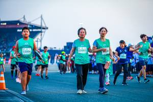 BIB: 53002, 53006, 0271, 53014
                            <button type="button" onclick="openModal(10563408)" class="btn btn-primary btn-sm float-right btn-popup" data-toggle="modal" data-target=".modal-high-quality">
                        <i class="fas fa-shopping-cart"></i> Add to Cart
                    </button>
                                            <button type="button" onclick="isThisMe(10563408, true)" class="btn btn-success btn-sm float-right btn-popup btn-isme hidden" data-toggle="tooltip" data-placement="bottom" title="นี่คือรูปของคุณใช่ไหม คลิกที่นี่เพื่อเอาเข้าอัลบั้ม">
                        <i class="fas fa-plus"></i> Add to album
                    </button>
                    <button type="button" onclick="isThisMe(10563408, false)" class="btn btn-warning btn-sm float-right btn-popup btn-isnotme hidden">
                        <i class="fas fa-ban"></i> Remove from album
                    </button>