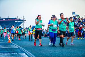 BIB: 504, 53060, 51350
                            <button type="button" onclick="openModal(10563306)" class="btn btn-primary btn-sm float-right btn-popup" data-toggle="modal" data-target=".modal-high-quality">
                        <i class="fas fa-shopping-cart"></i> Add to Cart
                    </button>
                                            <button type="button" onclick="isThisMe(10563306, true)" class="btn btn-success btn-sm float-right btn-popup btn-isme hidden" data-toggle="tooltip" data-placement="bottom" title="นี่คือรูปของคุณใช่ไหม คลิกที่นี่เพื่อเอาเข้าอัลบั้ม">
                        <i class="fas fa-plus"></i> Add to album
                    </button>
                    <button type="button" onclick="isThisMe(10563306, false)" class="btn btn-warning btn-sm float-right btn-popup btn-isnotme hidden">
                        <i class="fas fa-ban"></i> Remove from album
                    </button>