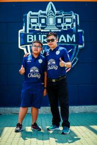 BIB: 
                            <button type="button" onclick="openModal(10547994)" class="btn btn-primary btn-sm float-right btn-popup" data-toggle="modal" data-target=".modal-high-quality">
                        <i class="fas fa-shopping-cart"></i> Add to Cart
                    </button>
                                            <button type="button" onclick="isThisMe(10547994, true)" class="btn btn-success btn-sm float-right btn-popup btn-isme hidden" data-toggle="tooltip" data-placement="bottom" title="นี่คือรูปของคุณใช่ไหม คลิกที่นี่เพื่อเอาเข้าอัลบั้ม">
                        <i class="fas fa-plus"></i> Add to album
                    </button>
                    <button type="button" onclick="isThisMe(10547994, false)" class="btn btn-warning btn-sm float-right btn-popup btn-isnotme hidden">
                        <i class="fas fa-ban"></i> Remove from album
                    </button>