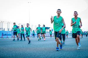 BIB: 1696, 51813
                            <button type="button" onclick="openModal(10567643)" class="btn btn-primary btn-sm float-right btn-popup" data-toggle="modal" data-target=".modal-high-quality">
                        <i class="fas fa-shopping-cart"></i> Add to Cart
                    </button>
                                            <button type="button" onclick="isThisMe(10567643, true)" class="btn btn-success btn-sm float-right btn-popup btn-isme hidden" data-toggle="tooltip" data-placement="bottom" title="นี่คือรูปของคุณใช่ไหม คลิกที่นี่เพื่อเอาเข้าอัลบั้ม">
                        <i class="fas fa-plus"></i> Add to album
                    </button>
                    <button type="button" onclick="isThisMe(10567643, false)" class="btn btn-warning btn-sm float-right btn-popup btn-isnotme hidden">
                        <i class="fas fa-ban"></i> Remove from album
                    </button>