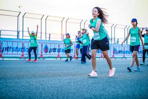 BIB: 300, 590
                            <button type="button" onclick="openModal(10567872)" class="btn btn-primary btn-sm float-right btn-popup" data-toggle="modal" data-target=".modal-high-quality">
                        <i class="fas fa-shopping-cart"></i> Add to Cart
                    </button>
                                            <button type="button" onclick="isThisMe(10567872, true)" class="btn btn-success btn-sm float-right btn-popup btn-isme hidden" data-toggle="tooltip" data-placement="bottom" title="นี่คือรูปของคุณใช่ไหม คลิกที่นี่เพื่อเอาเข้าอัลบั้ม">
                        <i class="fas fa-plus"></i> Add to album
                    </button>
                    <button type="button" onclick="isThisMe(10567872, false)" class="btn btn-warning btn-sm float-right btn-popup btn-isnotme hidden">
                        <i class="fas fa-ban"></i> Remove from album
                    </button>