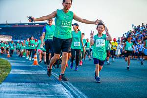 BIB: 51748, 1691, 52252, 50925
                            <button type="button" onclick="openModal(10561213)" class="btn btn-primary btn-sm float-right btn-popup" data-toggle="modal" data-target=".modal-high-quality">
                        <i class="fas fa-shopping-cart"></i> Add to Cart
                    </button>
                                            <button type="button" onclick="isThisMe(10561213, true)" class="btn btn-success btn-sm float-right btn-popup btn-isme hidden" data-toggle="tooltip" data-placement="bottom" title="นี่คือรูปของคุณใช่ไหม คลิกที่นี่เพื่อเอาเข้าอัลบั้ม">
                        <i class="fas fa-plus"></i> Add to album
                    </button>
                    <button type="button" onclick="isThisMe(10561213, false)" class="btn btn-warning btn-sm float-right btn-popup btn-isnotme hidden">
                        <i class="fas fa-ban"></i> Remove from album
                    </button>