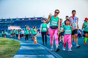 BIB: 50669, 51140, 50508
                            <button type="button" onclick="openModal(10563350)" class="btn btn-primary btn-sm float-right btn-popup" data-toggle="modal" data-target=".modal-high-quality">
                        <i class="fas fa-shopping-cart"></i> Add to Cart
                    </button>
                                            <button type="button" onclick="isThisMe(10563350, true)" class="btn btn-success btn-sm float-right btn-popup btn-isme hidden" data-toggle="tooltip" data-placement="bottom" title="นี่คือรูปของคุณใช่ไหม คลิกที่นี่เพื่อเอาเข้าอัลบั้ม">
                        <i class="fas fa-plus"></i> Add to album
                    </button>
                    <button type="button" onclick="isThisMe(10563350, false)" class="btn btn-warning btn-sm float-right btn-popup btn-isnotme hidden">
                        <i class="fas fa-ban"></i> Remove from album
                    </button>